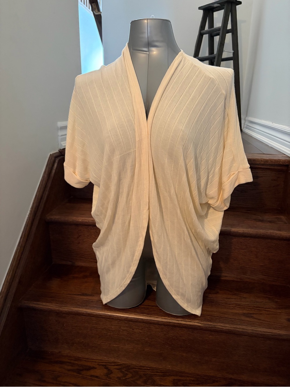 Final Touch Cream Open-Front Ribbed Short-Sleeve Cardigan